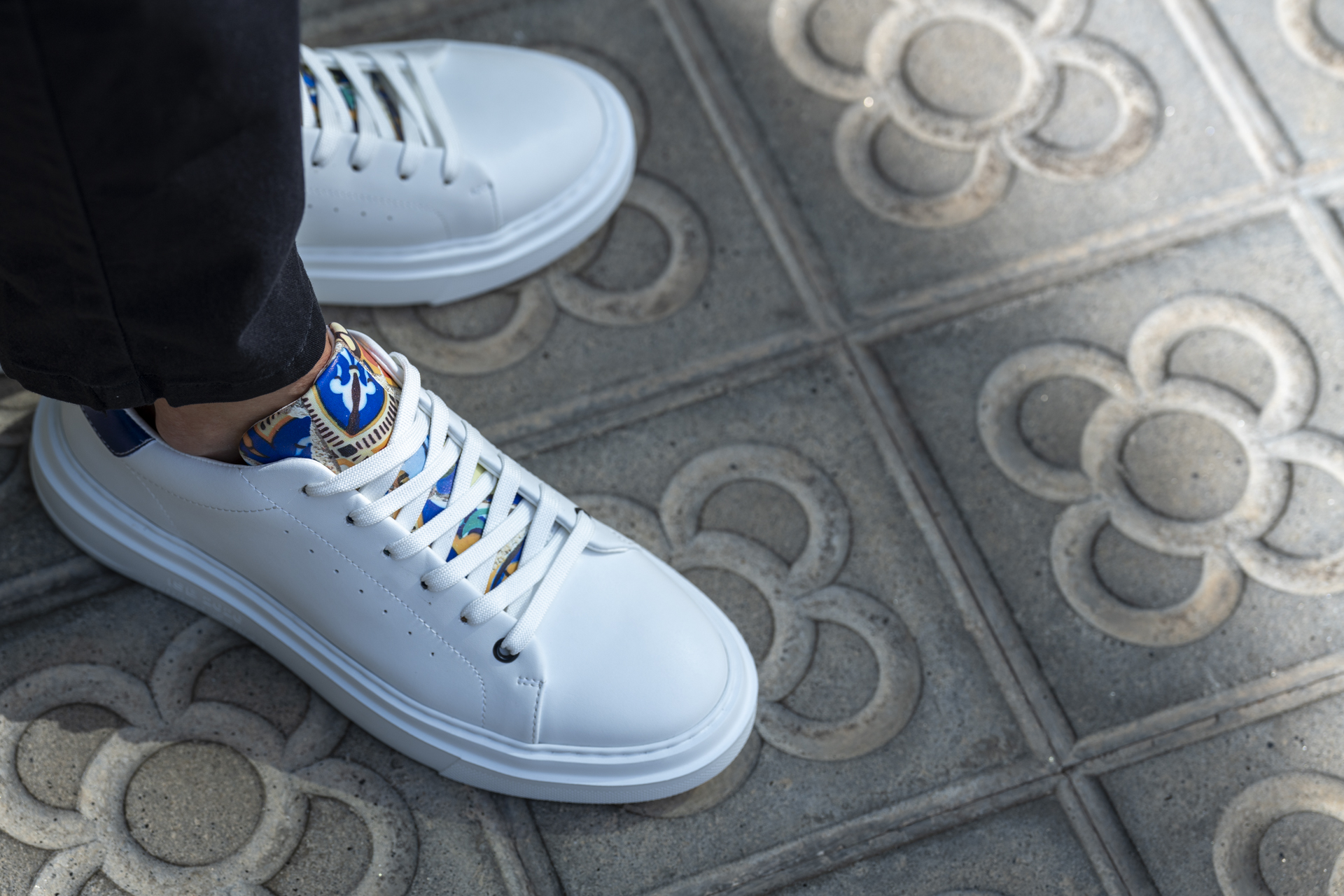 Sneaker Gallery Image 2