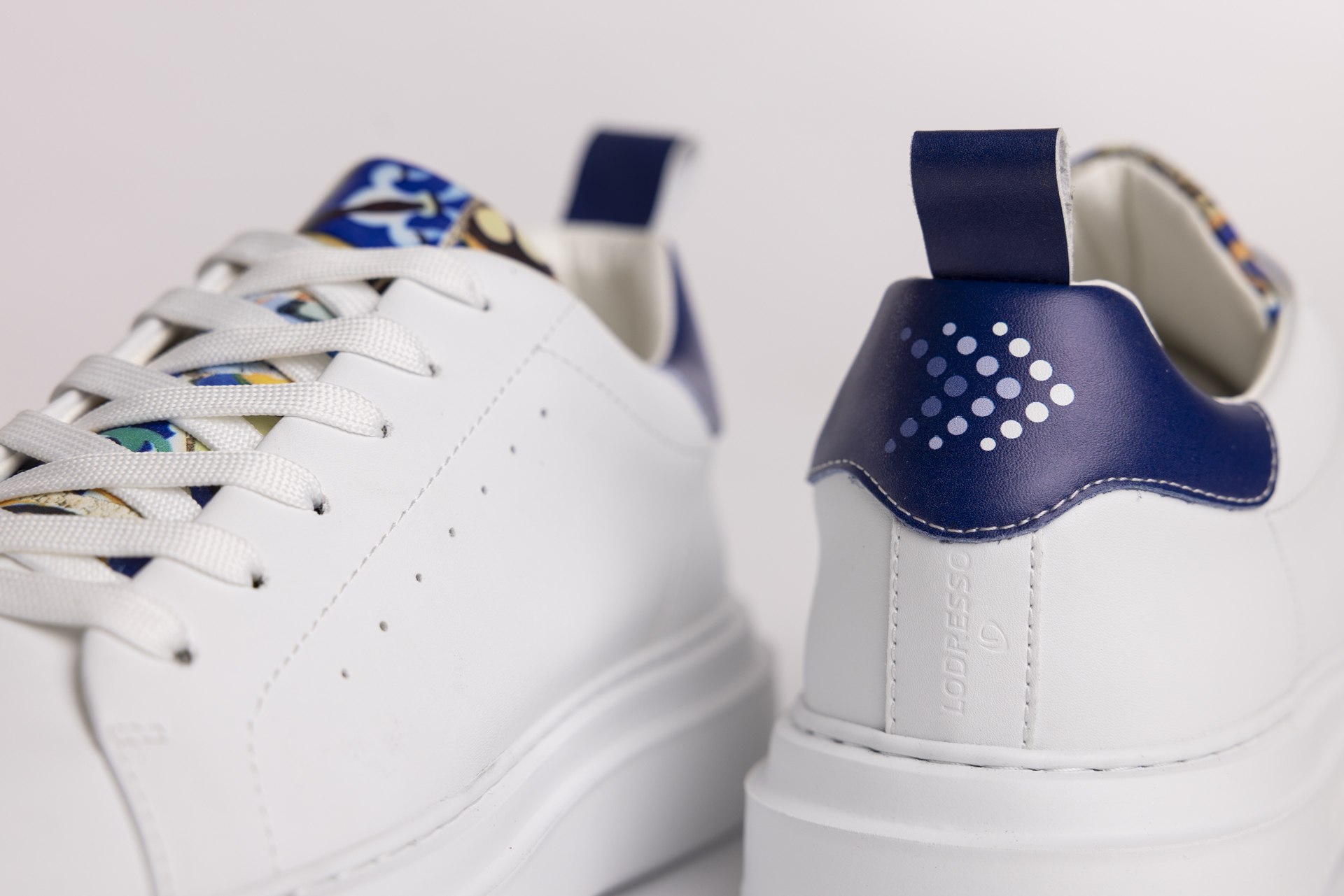 Sneaker Gallery Image 4